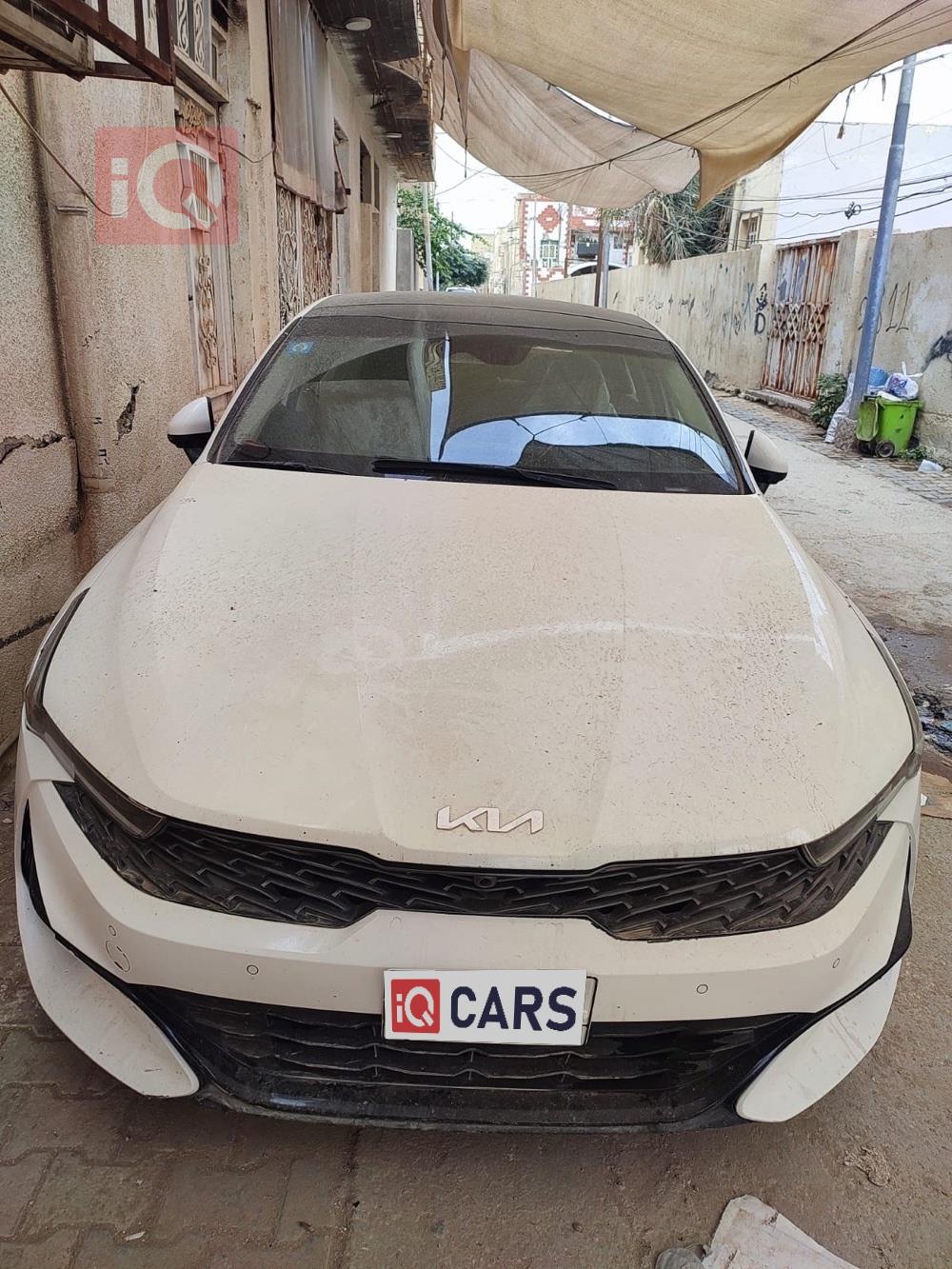 كيا K5